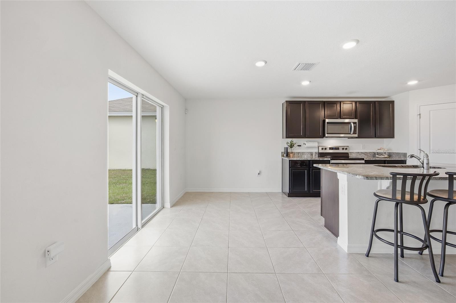 Image 15 of 52 For 5527 43rd Court