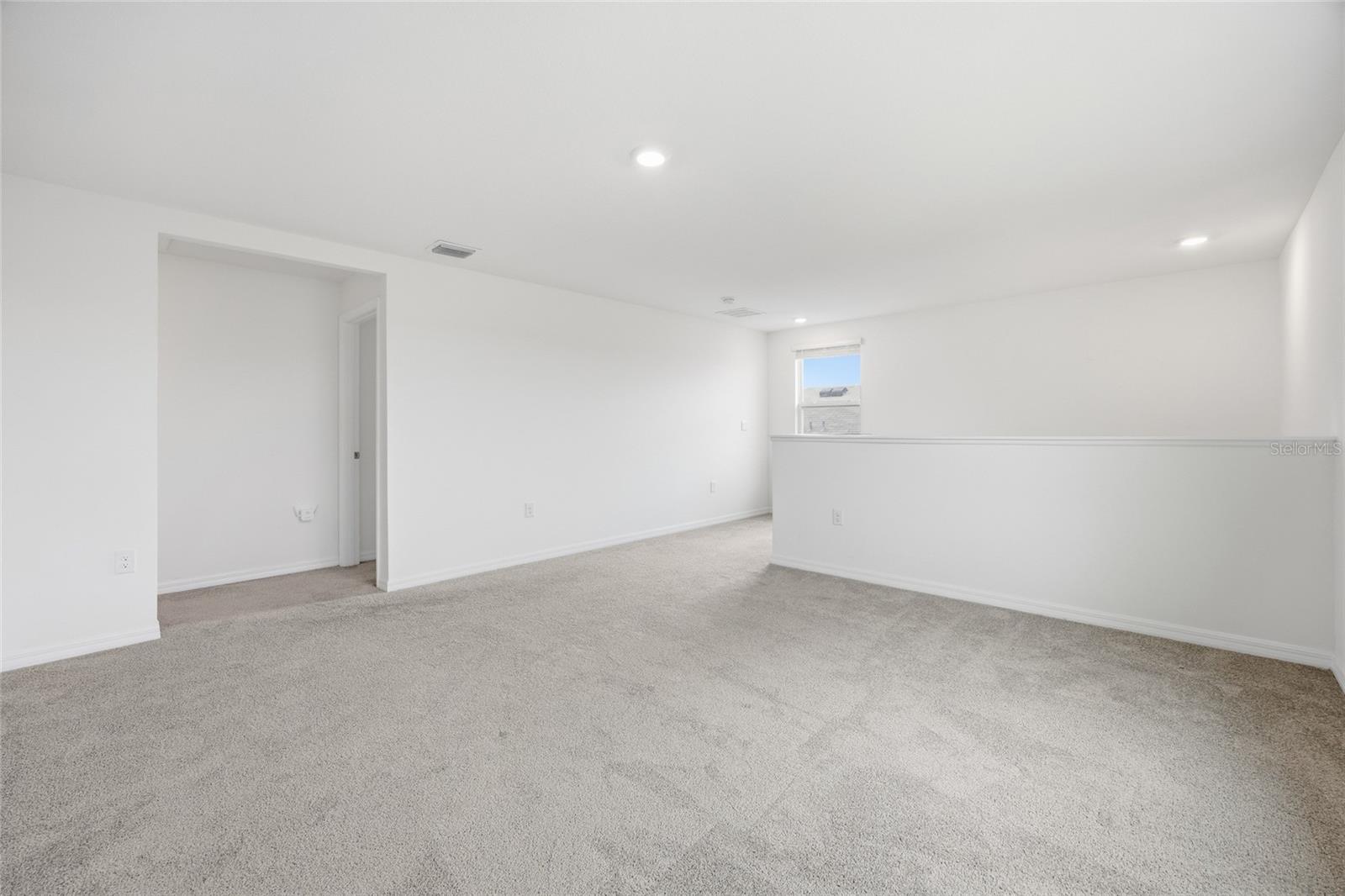 Image 25 of 52 For 5527 43rd Court