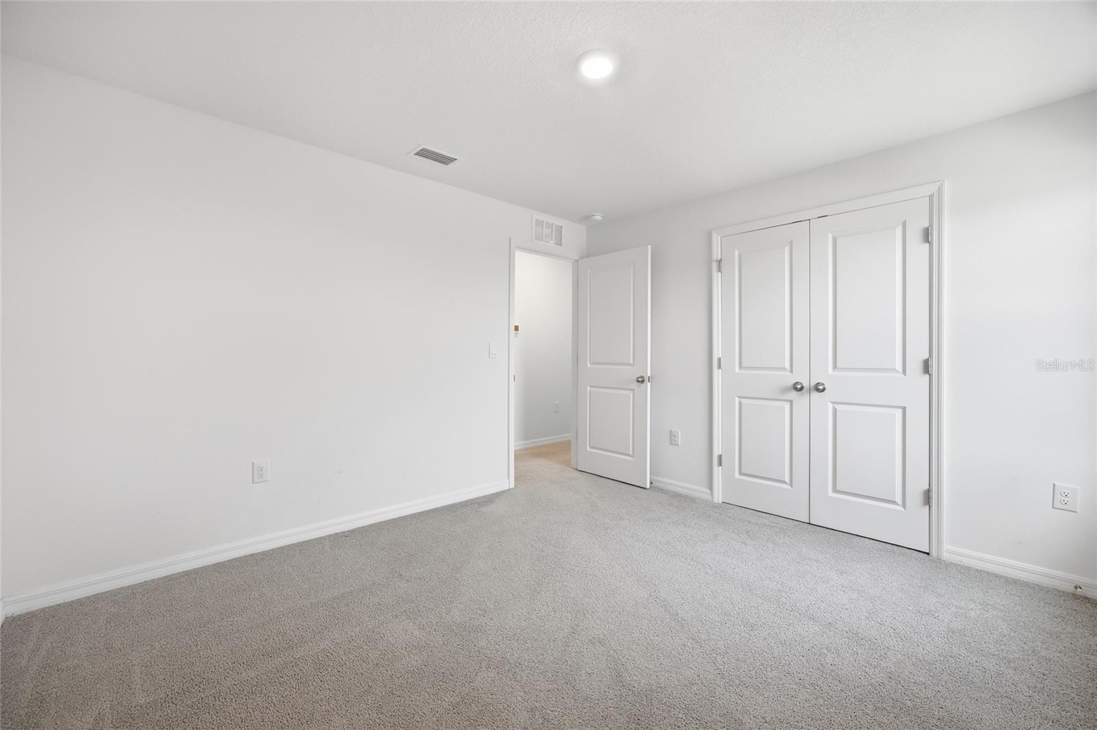 Image 27 of 52 For 5527 43rd Court