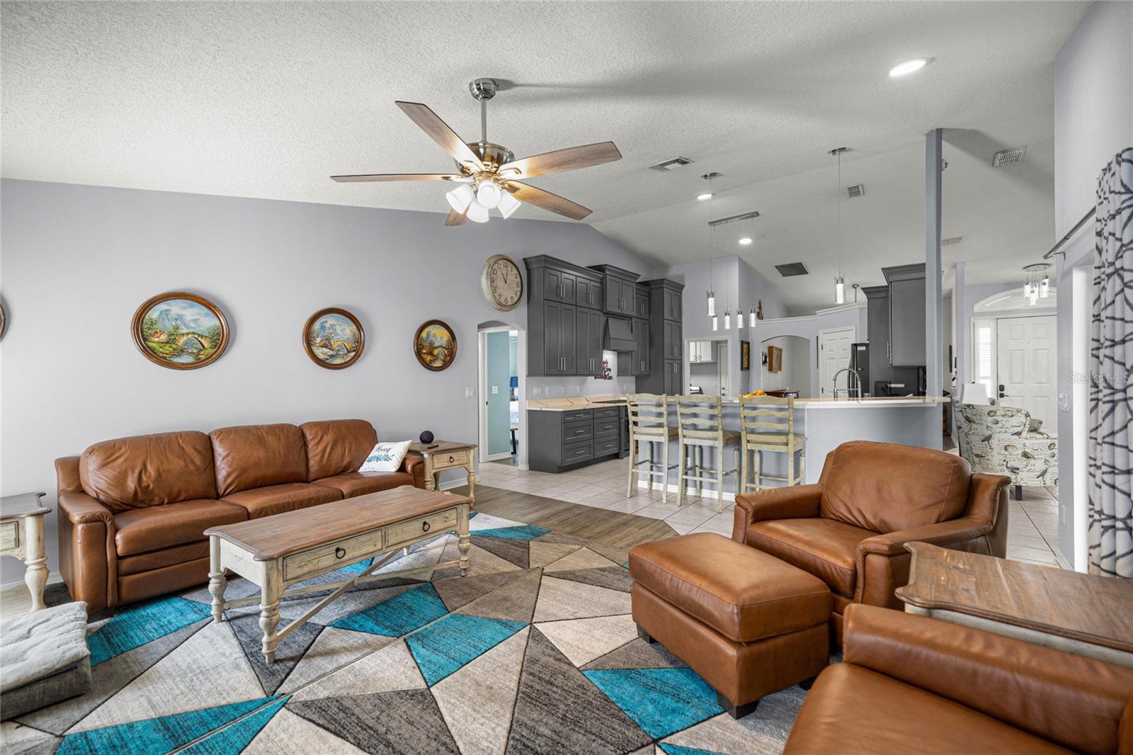 Image 16 of 42 For 10875 47th Avenue