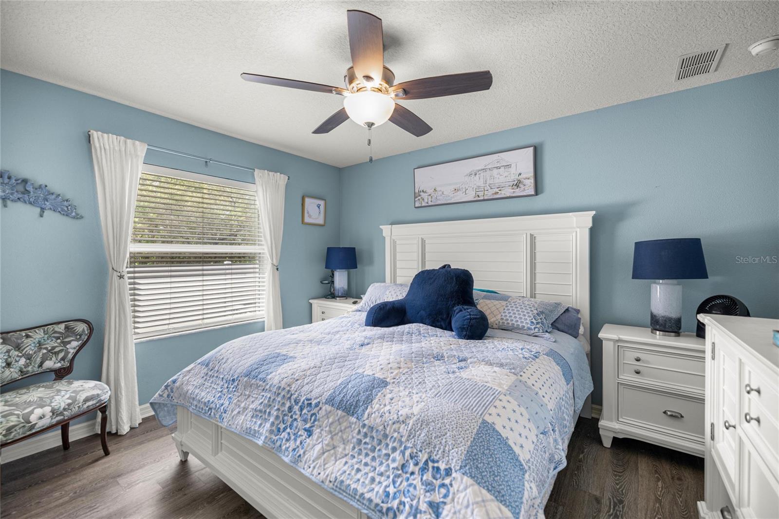 Image 26 of 42 For 10875 47th Avenue