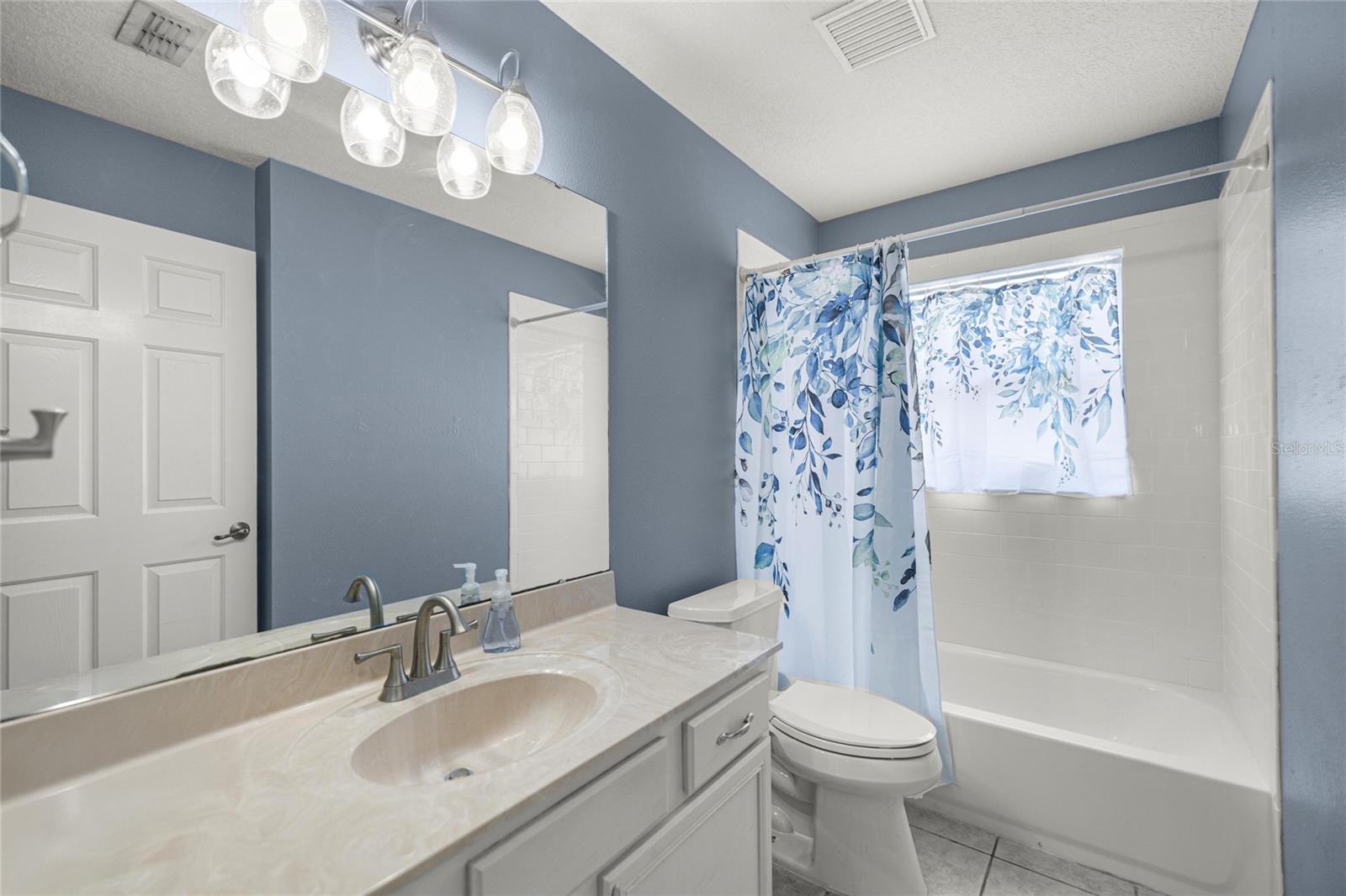 Image 29 of 42 For 10875 47th Avenue