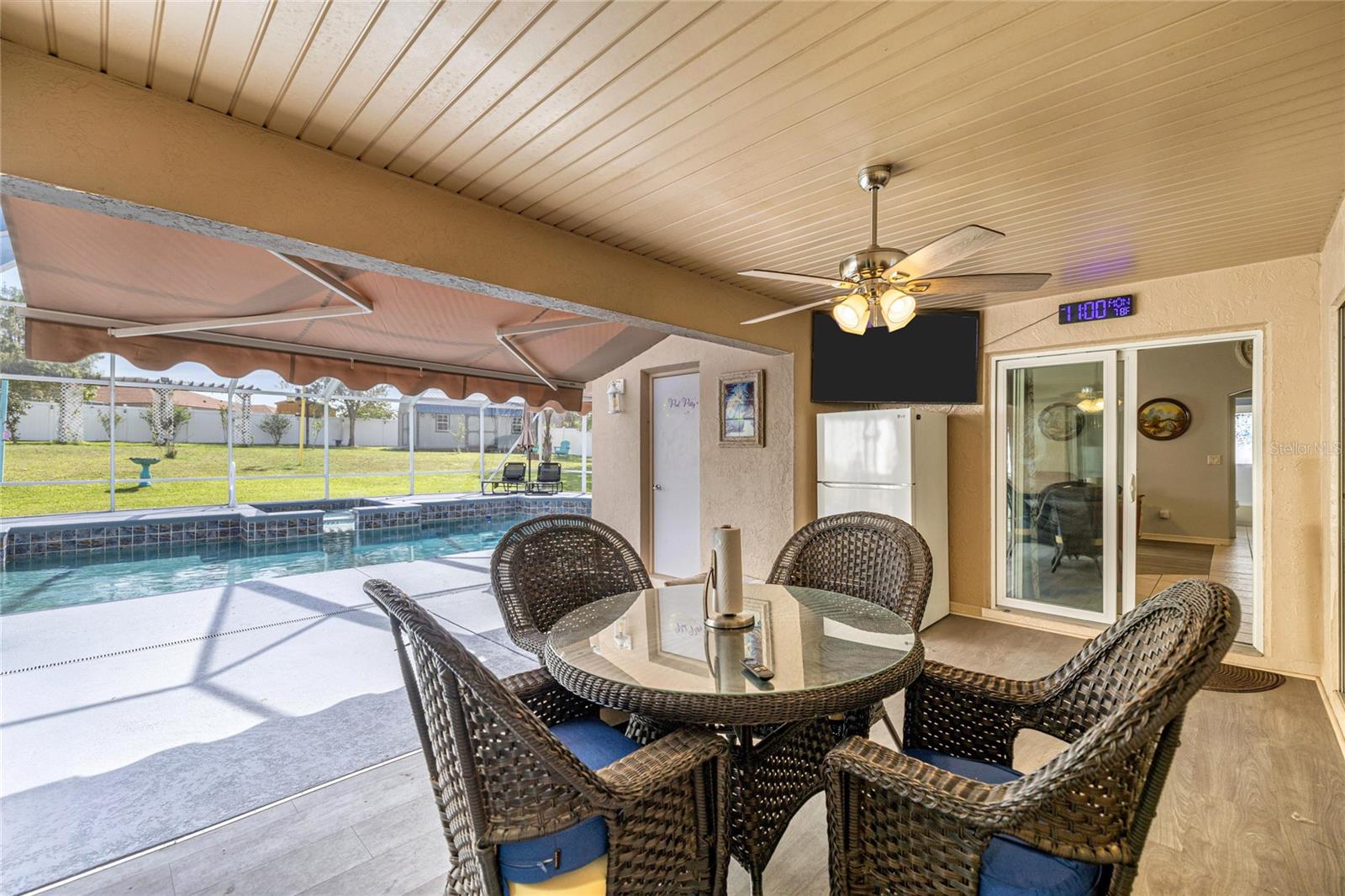 Image 32 of 42 For 10875 47th Avenue