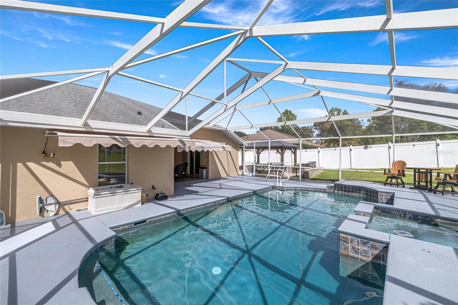 Image 35 of 42 For 10875 47th Avenue