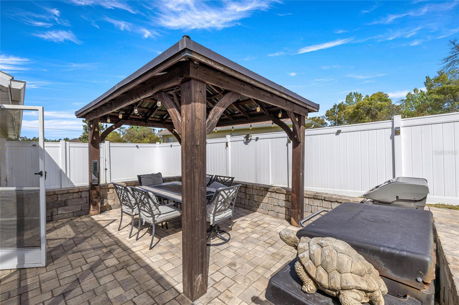 Image 40 of 42 For 10875 47th Avenue