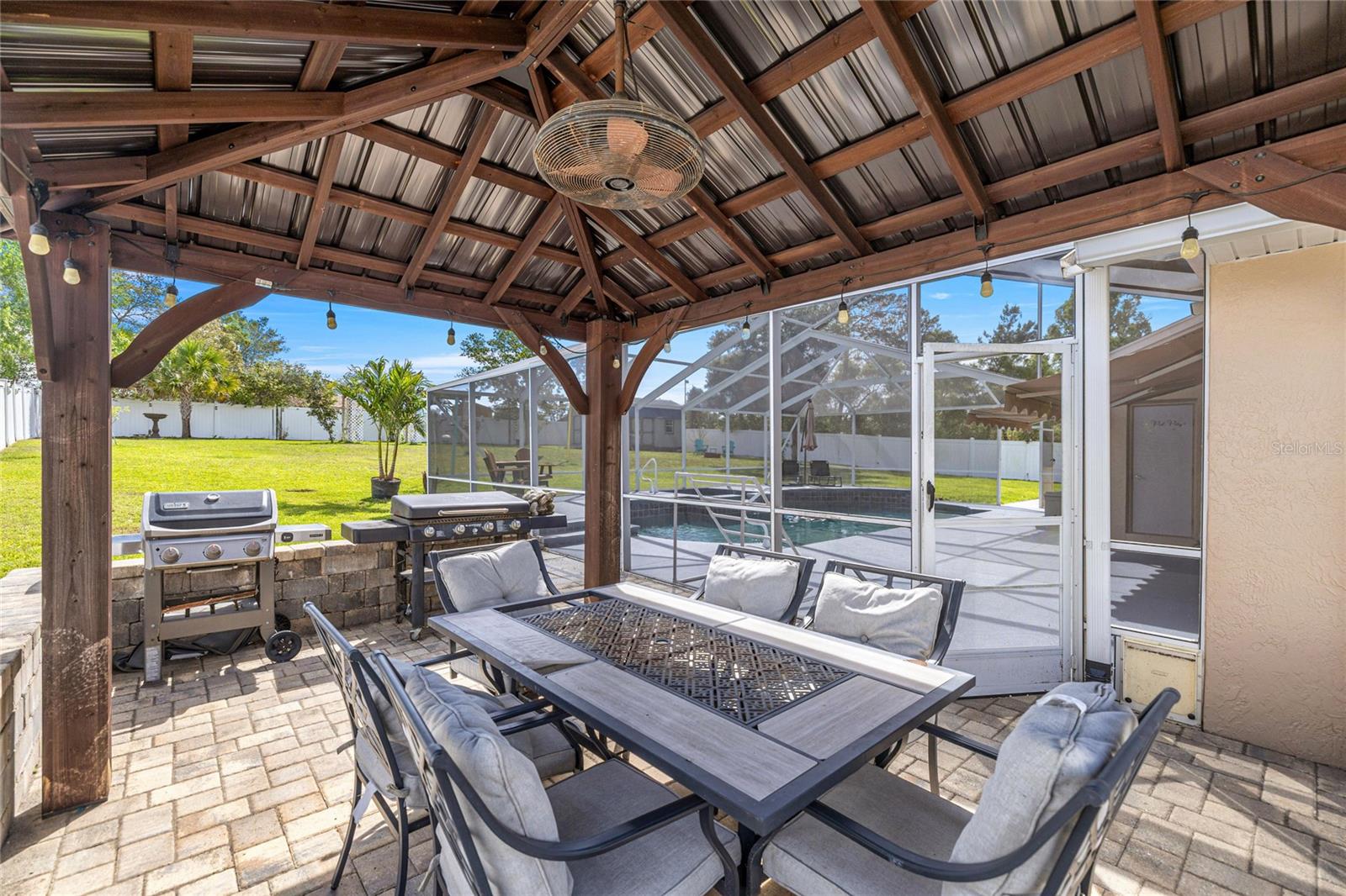 Image 41 of 42 For 10875 47th Avenue