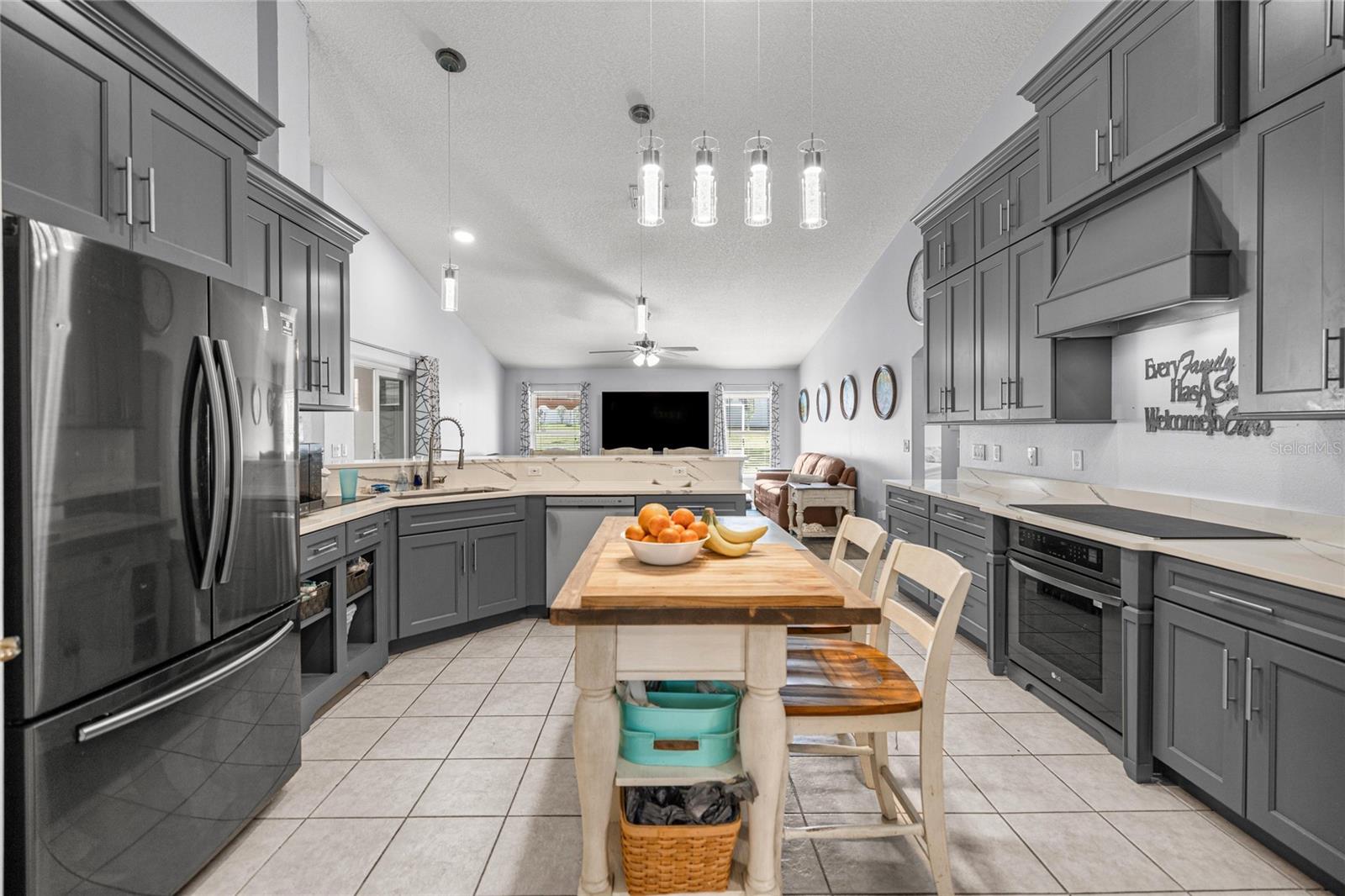 Image 9 of 42 For 10875 47th Avenue