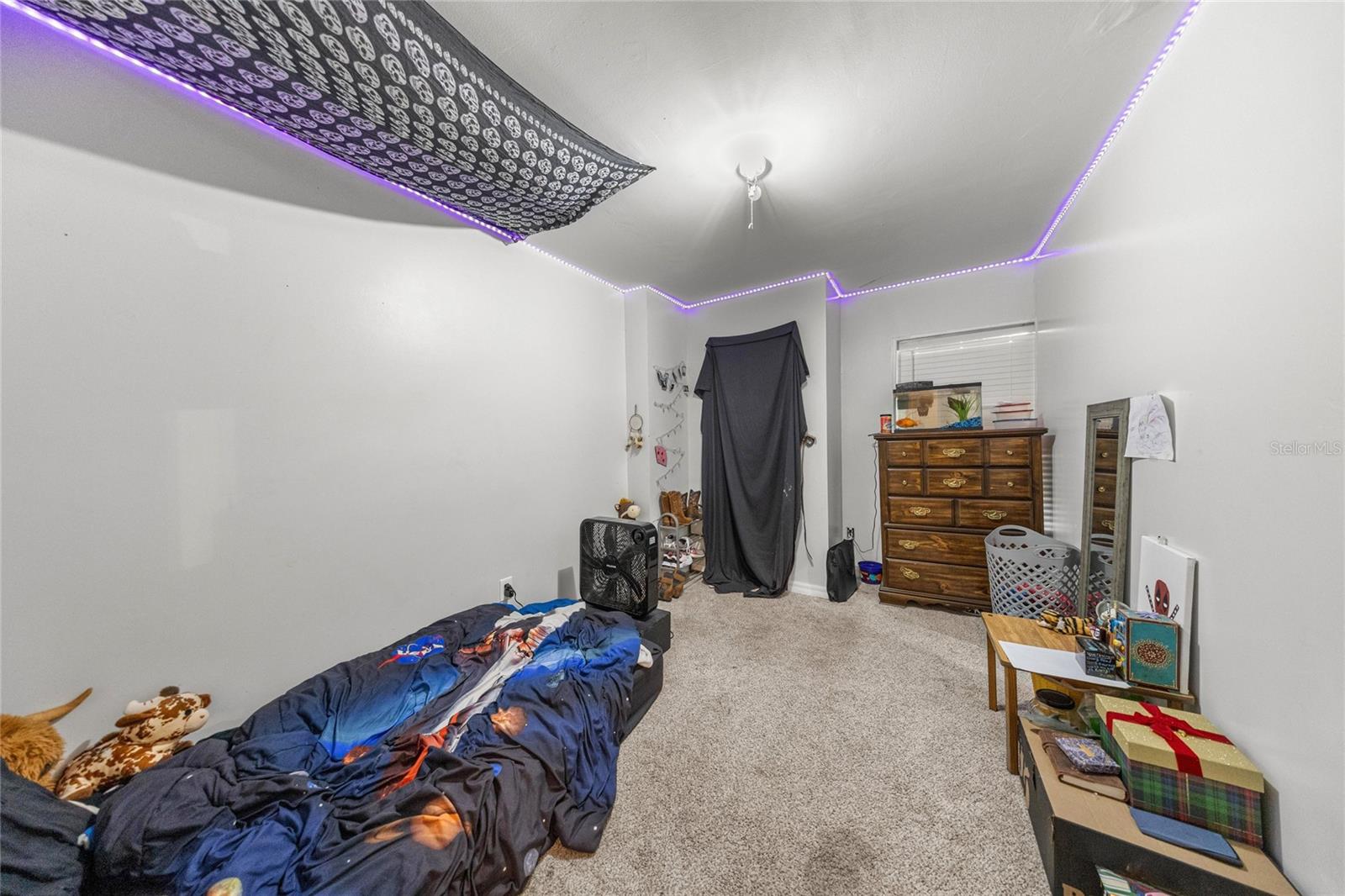 Image 19 of 38 For 12882 78th Terrace