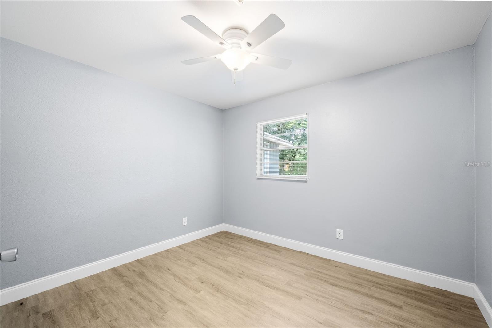 Image 17 of 33 For 2213 36th Street