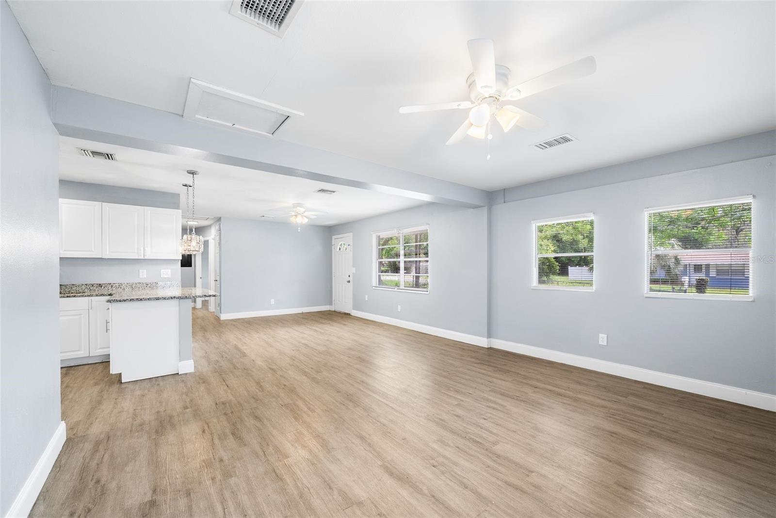 Image 4 of 33 For 2213 36th Street