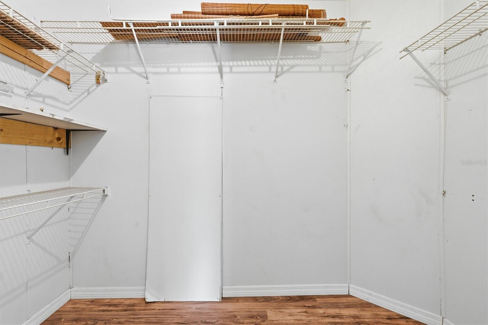 Image 21 of 40 For 11720 19th Street