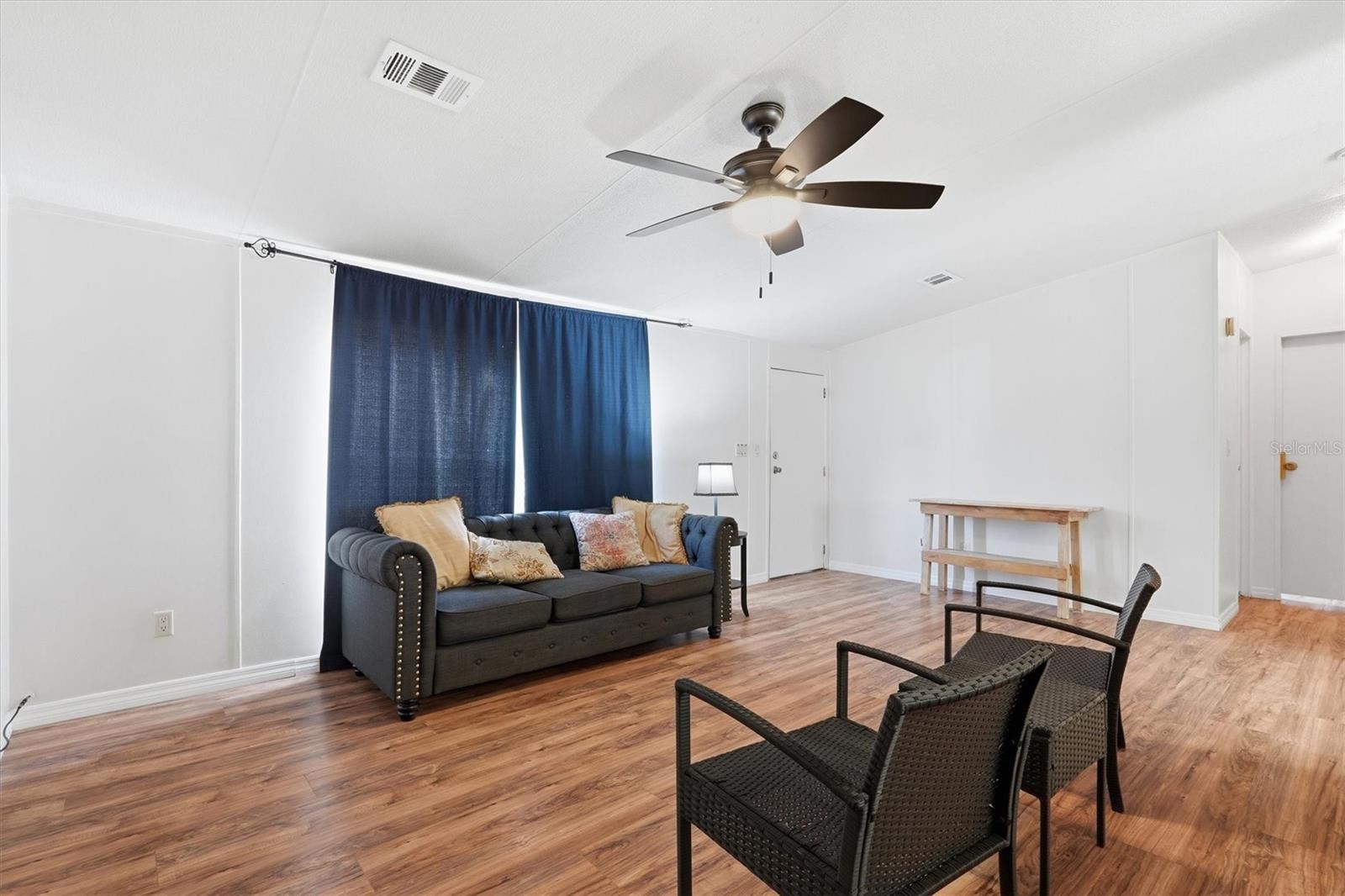 Image 9 of 40 For 11720 19th Street