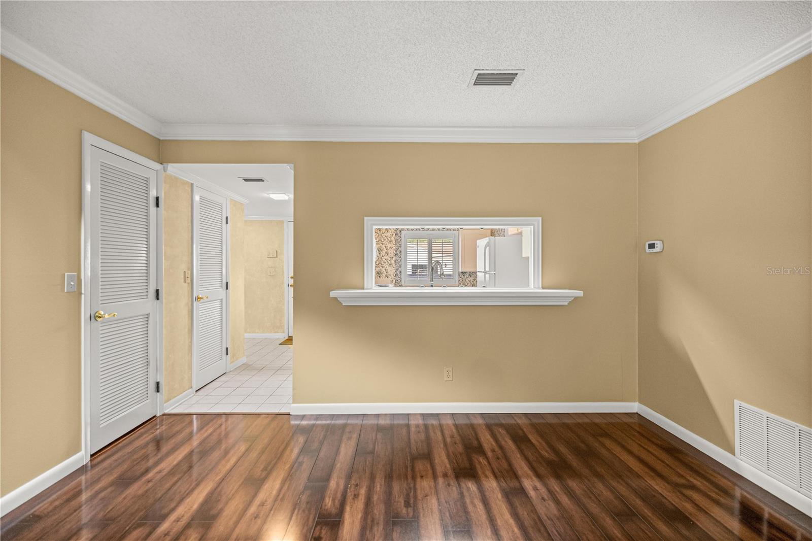 Image 10 of 34 For 2050 37th Court Circle