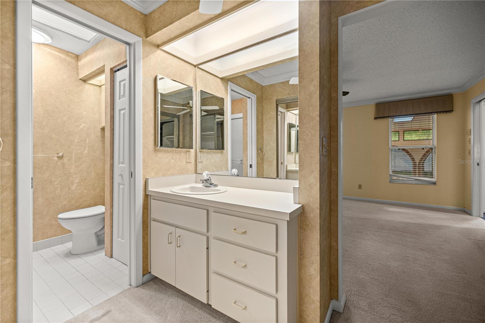 Image 17 of 34 For 2050 37th Court Circle