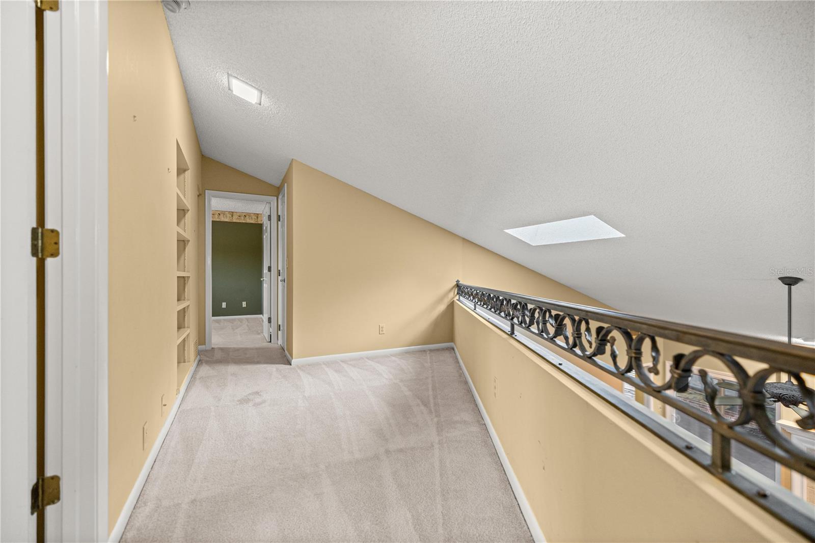 Image 19 of 34 For 2050 37th Court Circle