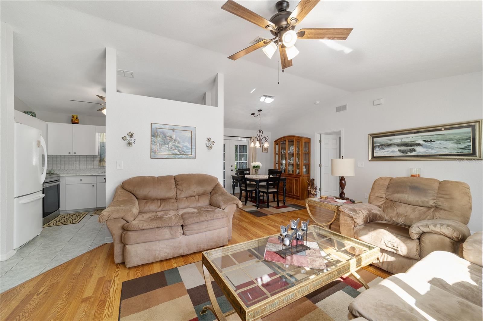 Image 14 of 49 For 10470 61st Terrace Road