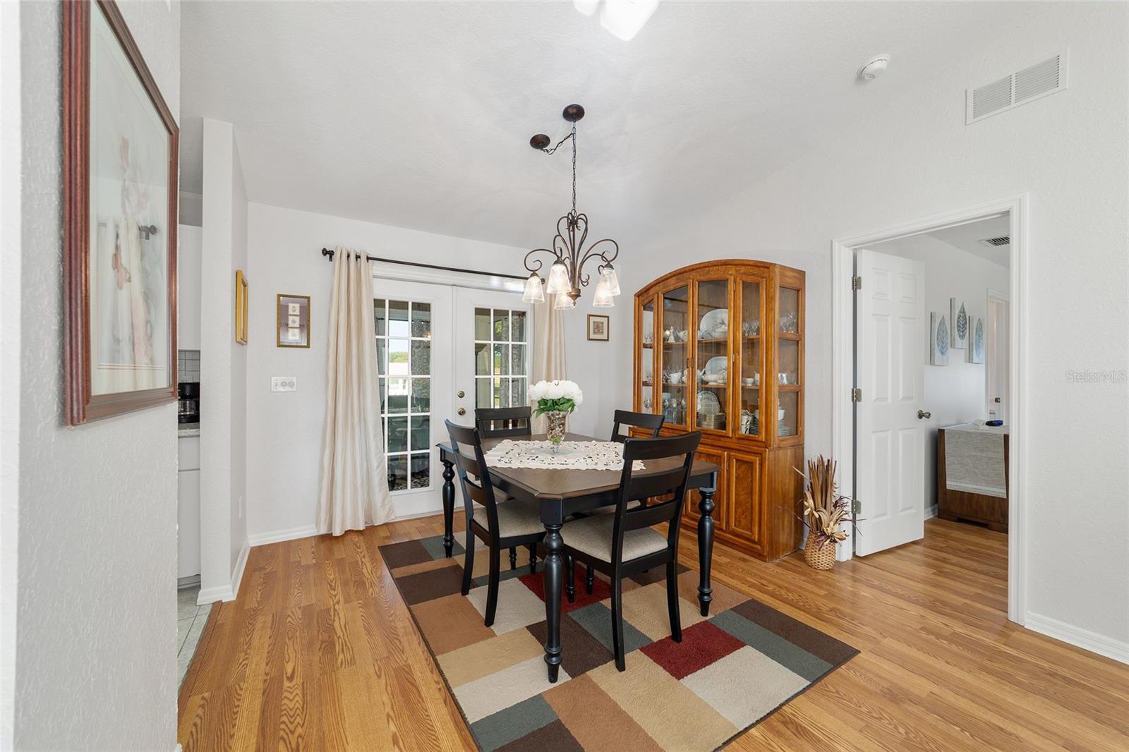 Image 15 of 49 For 10470 61st Terrace Road