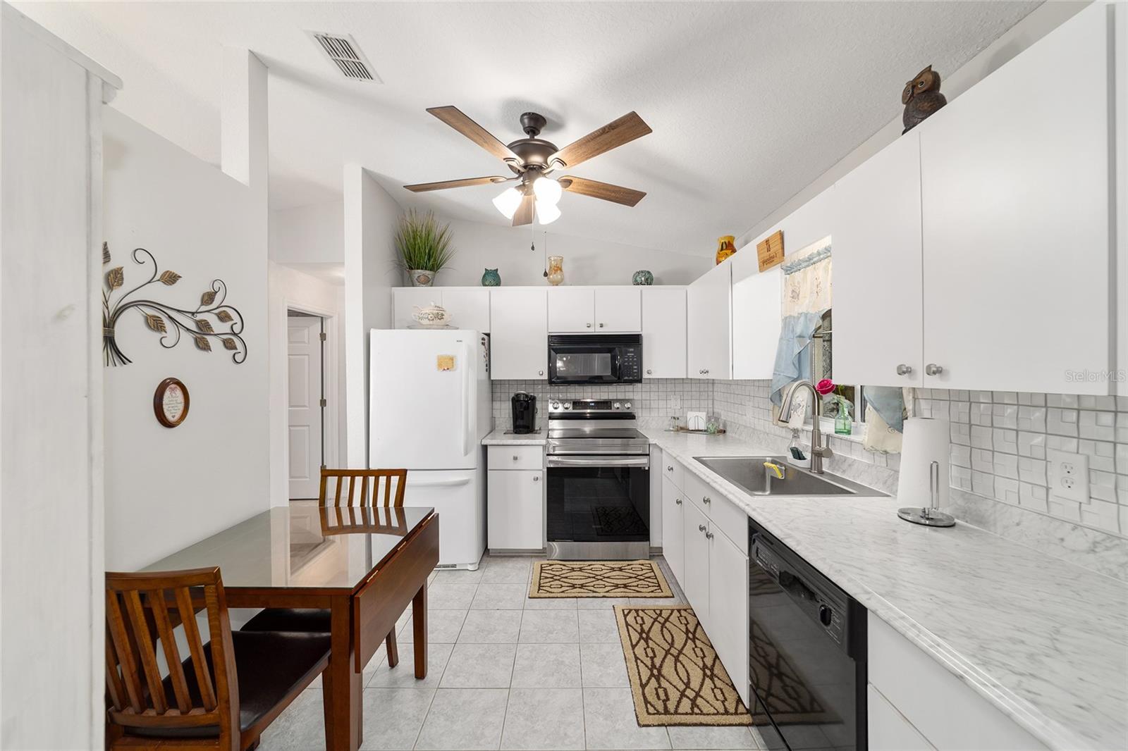 Image 21 of 49 For 10470 61st Terrace Road