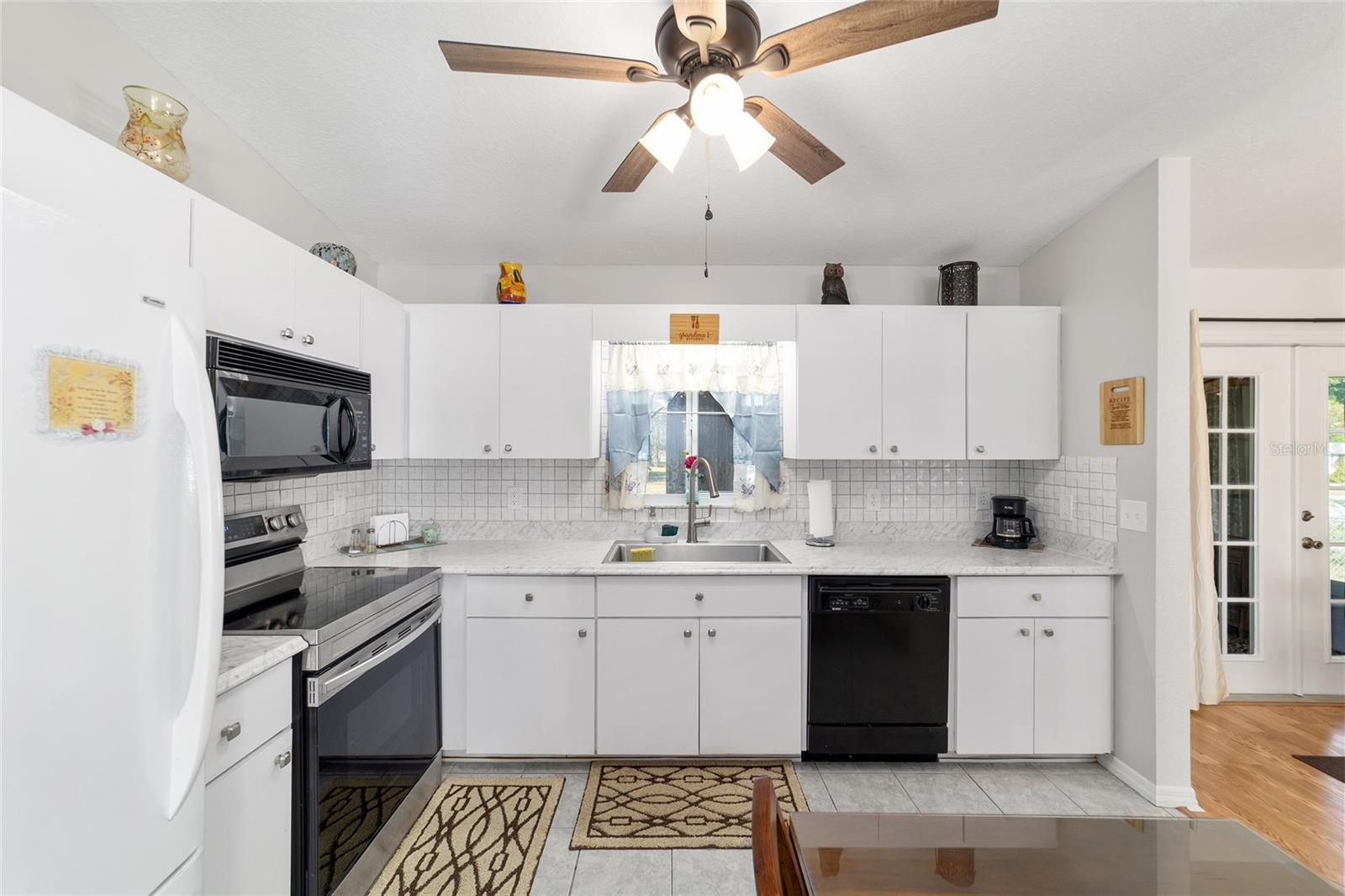 Image 23 of 49 For 10470 61st Terrace Road