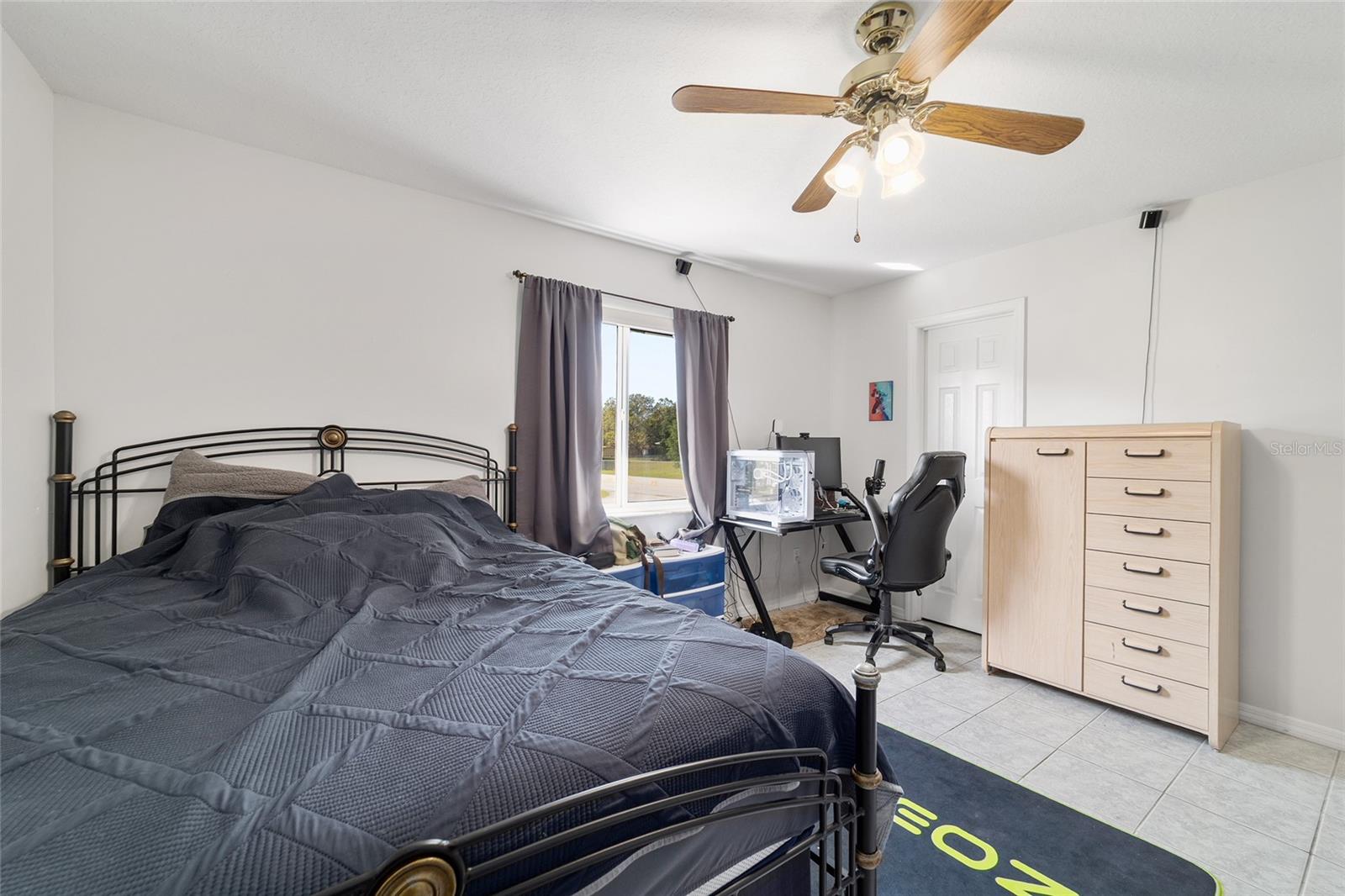 Image 35 of 49 For 10470 61st Terrace Road