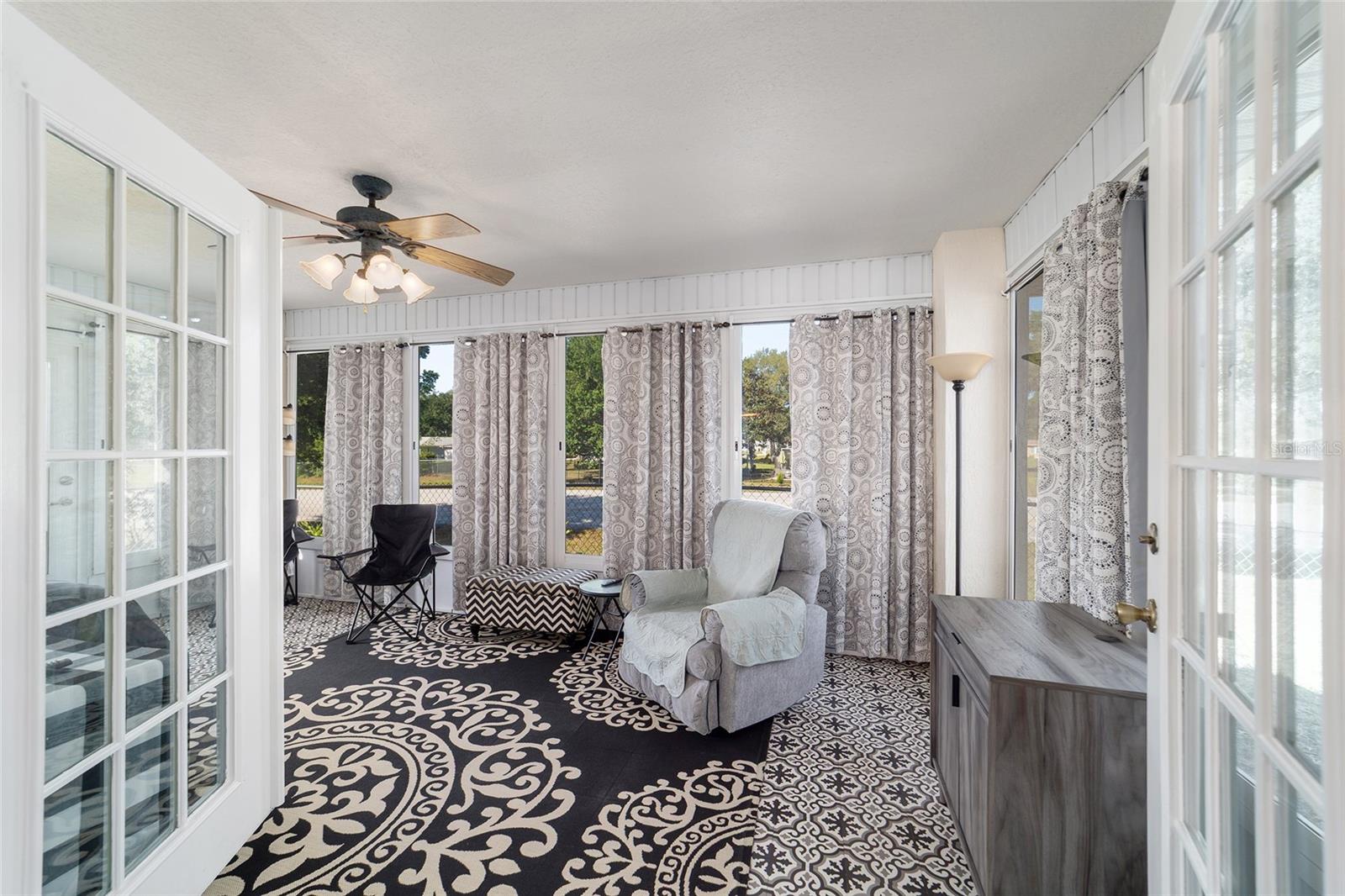 Image 40 of 49 For 10470 61st Terrace Road