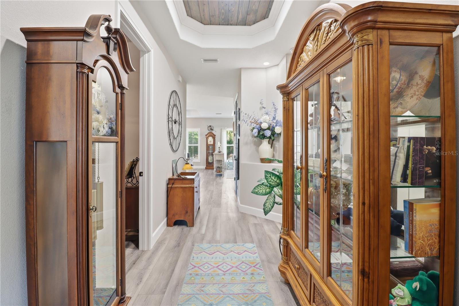 Listing photo id 5 for 9689 White Egret Path