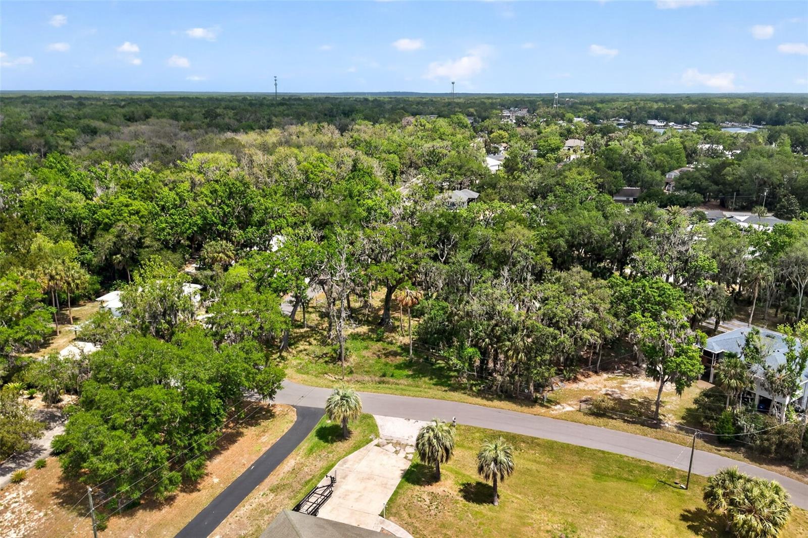 Image 3 of 16 For 580 14th Place