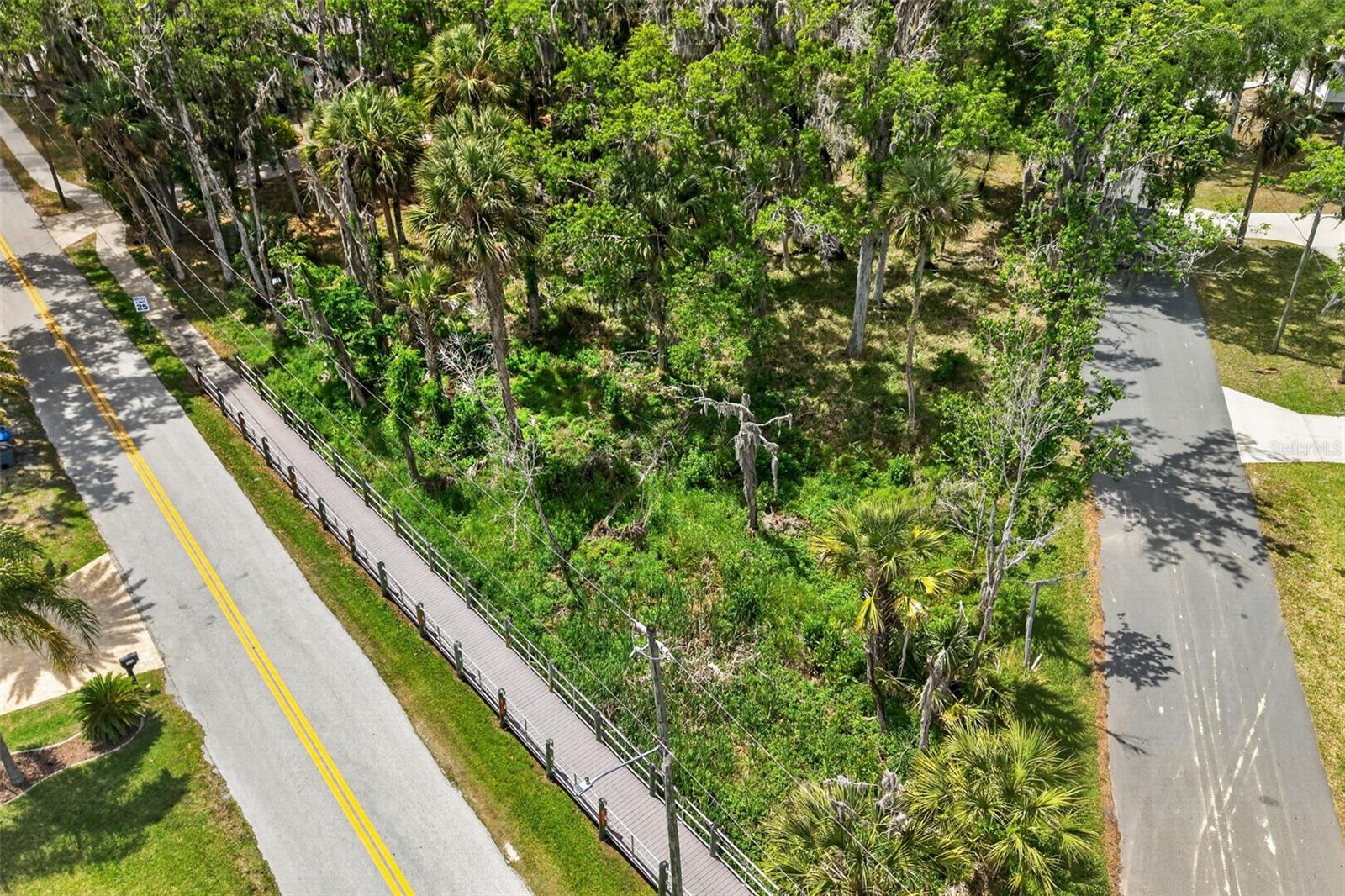 Image 8 of 16 For 580 14th Place