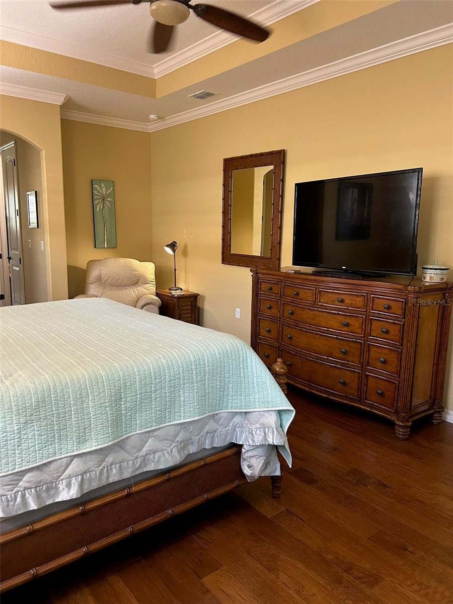 Image 11 of 22 For 8979 86th Loop