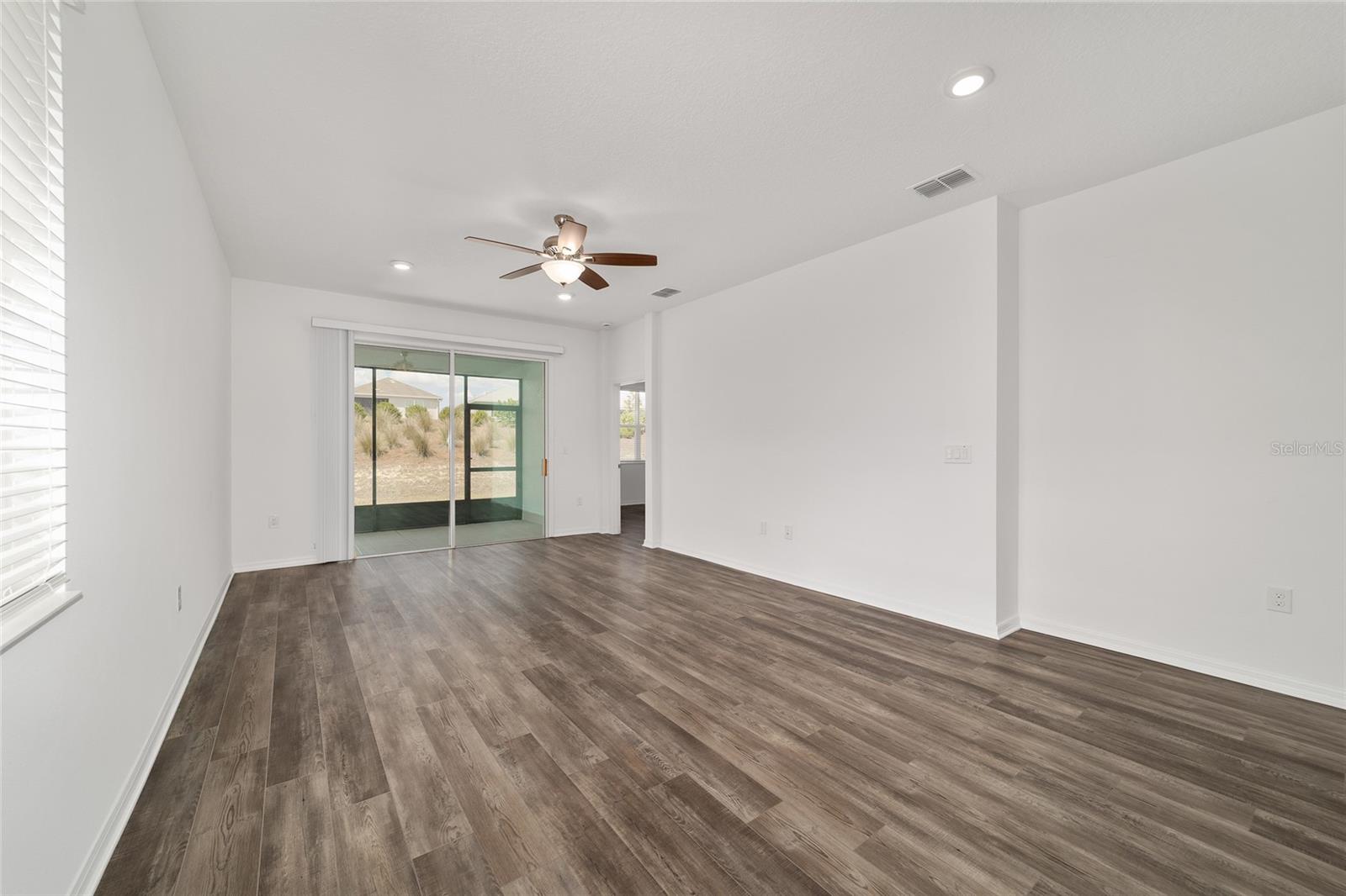 Image 14 of 50 For 10323 98th Place Road