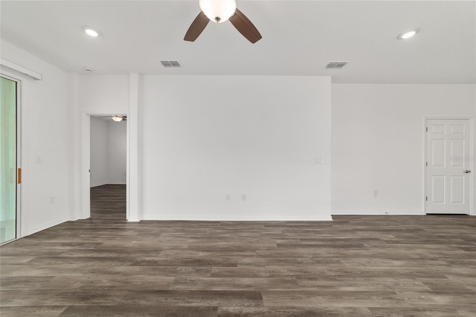 Image 15 of 50 For 10323 98th Place Road