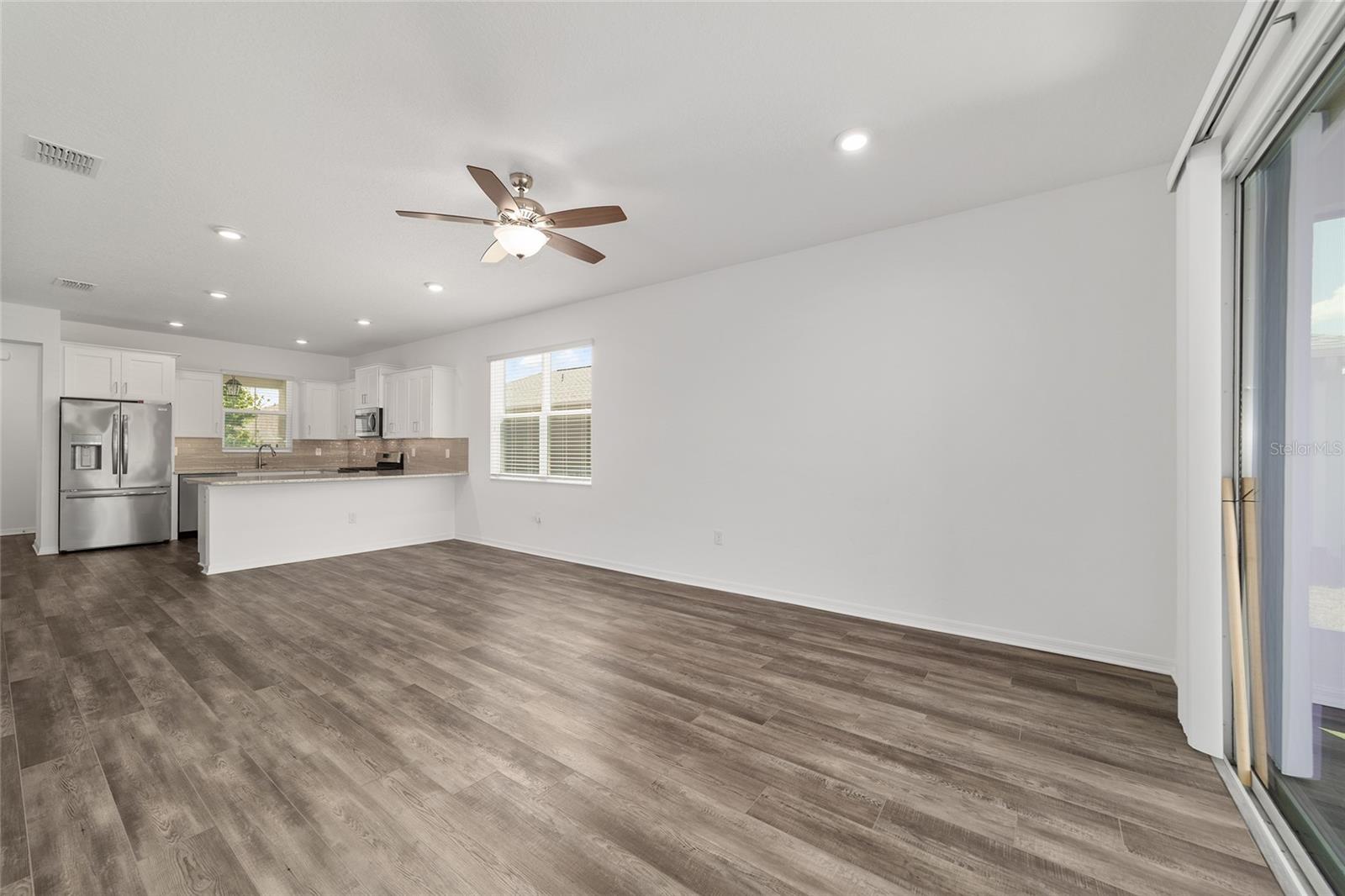 Image 17 of 50 For 10323 98th Place Road