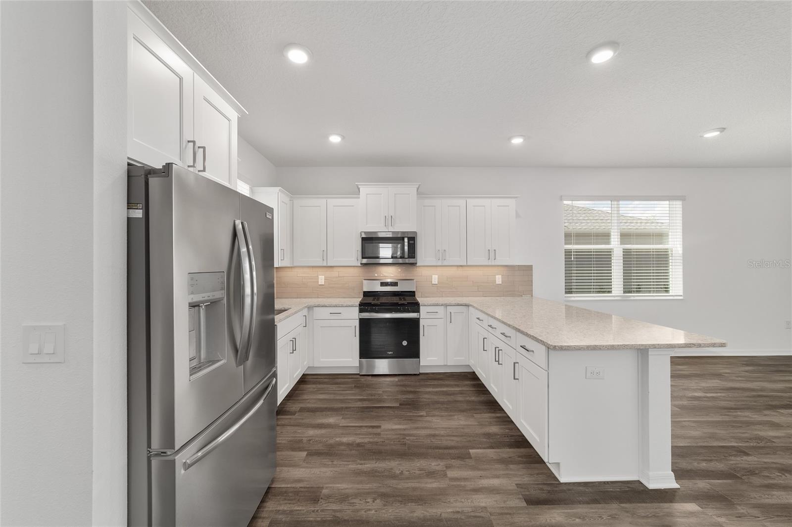 Image 23 of 50 For 10323 98th Place Road