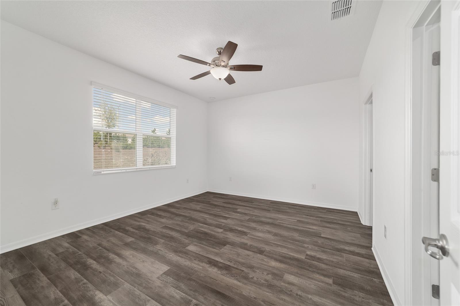 Image 26 of 50 For 10323 98th Place Road