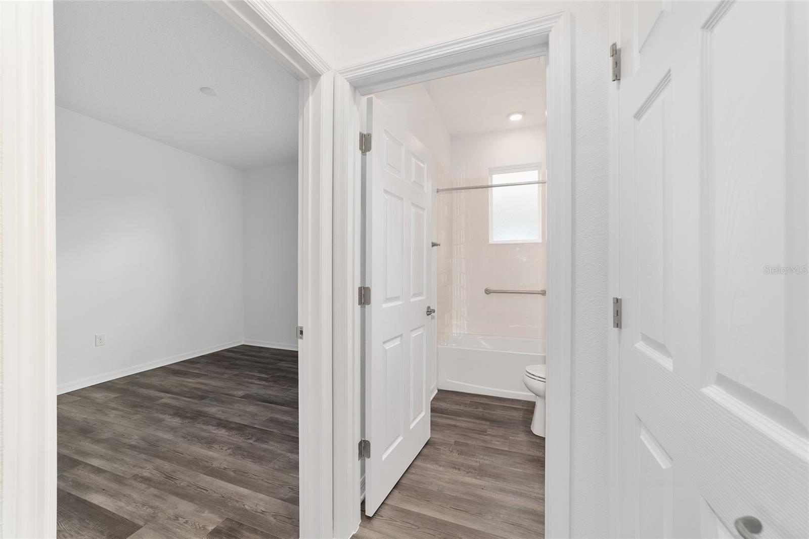 Image 34 of 50 For 10323 98th Place Road