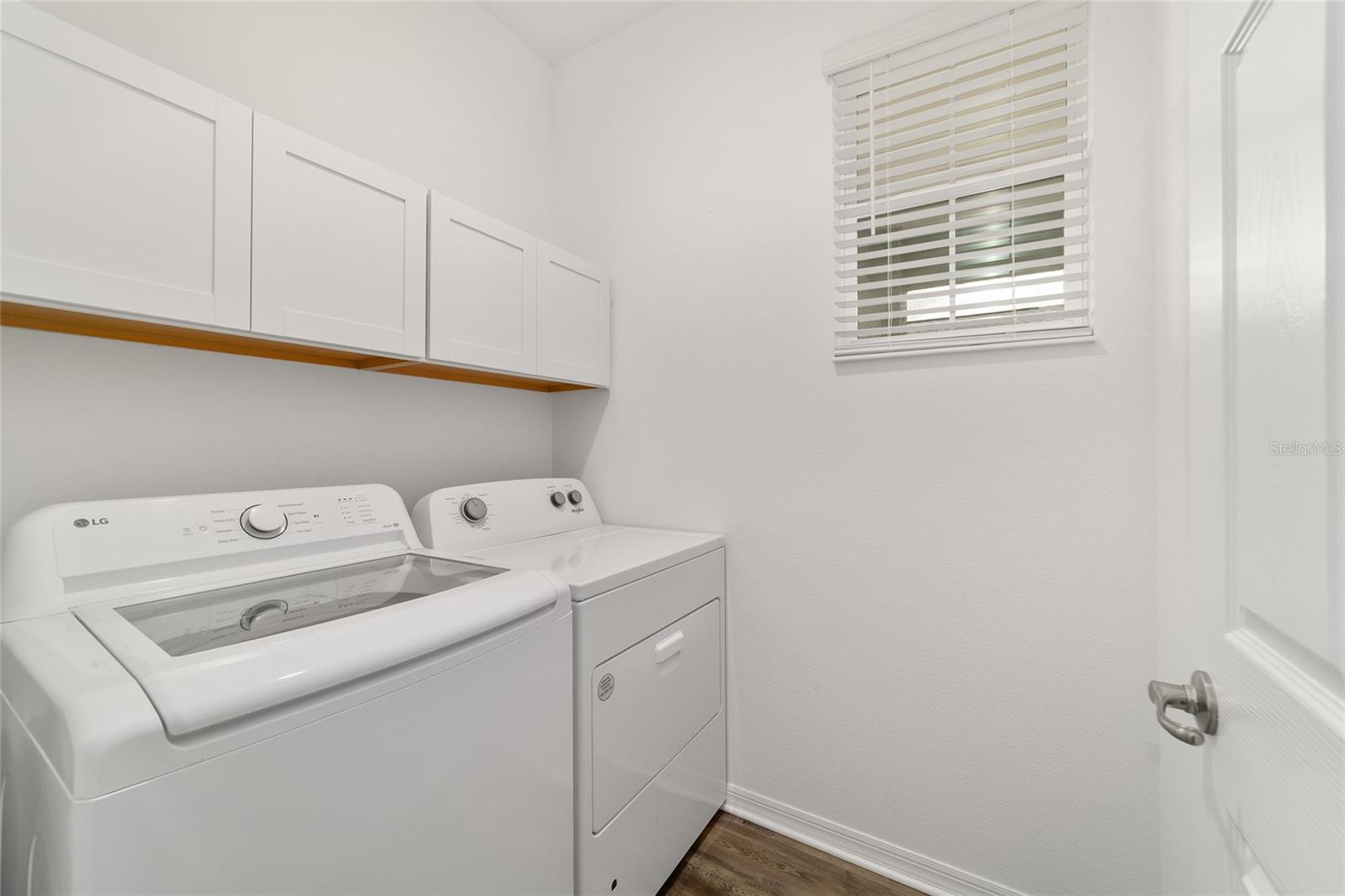 Image 41 of 50 For 10323 98th Place Road