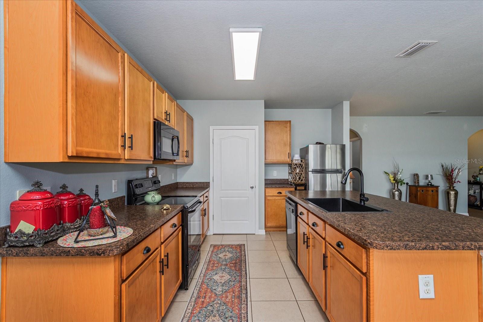 Image 7 of 22 For 6742 64th Avenue