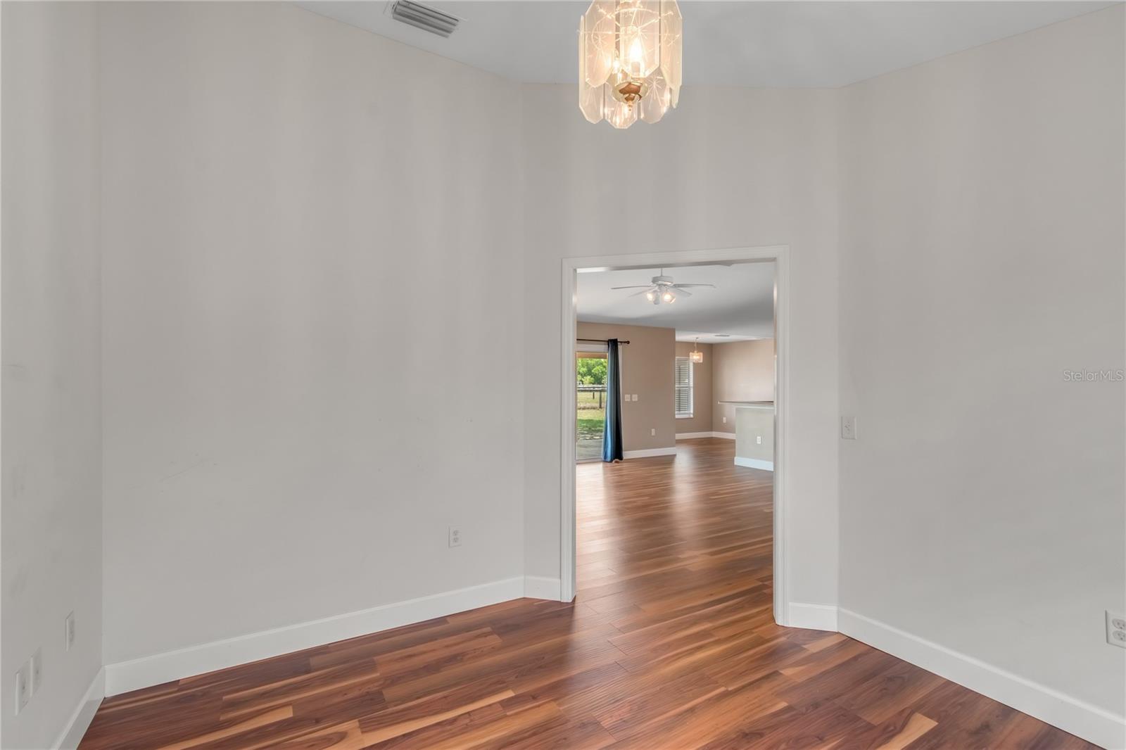 Image 12 of 49 For 6314 64th Avenue