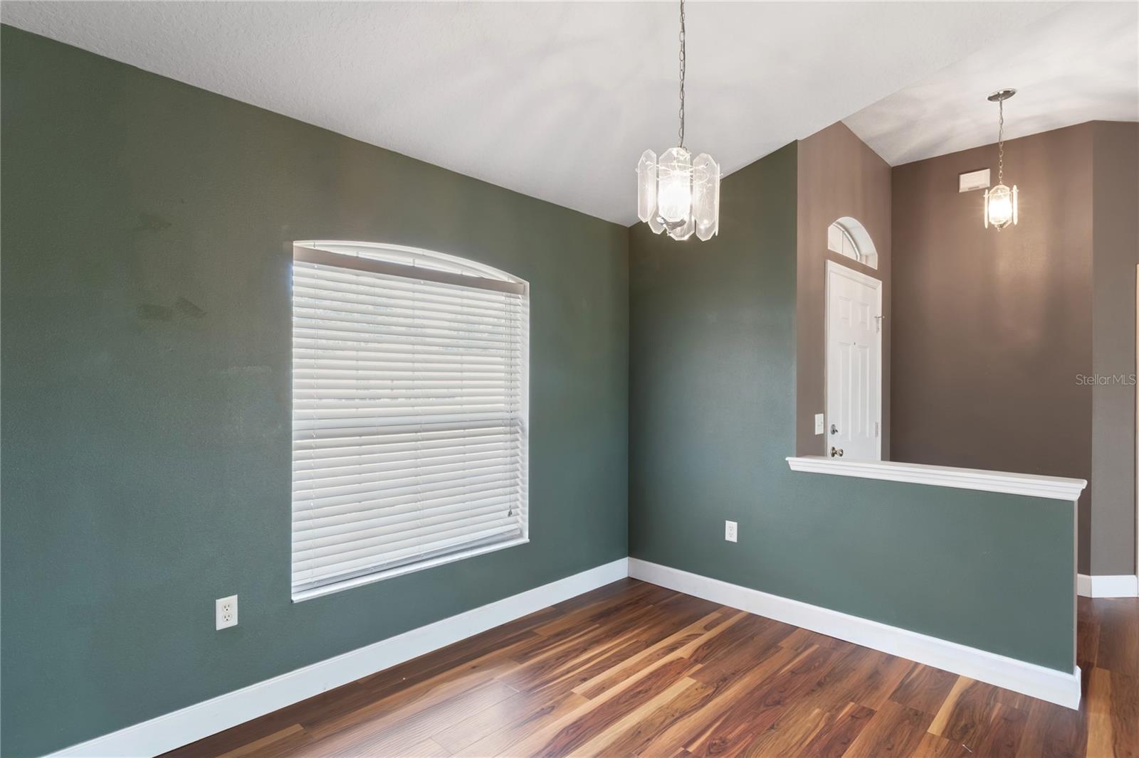 Image 14 of 49 For 6314 64th Avenue