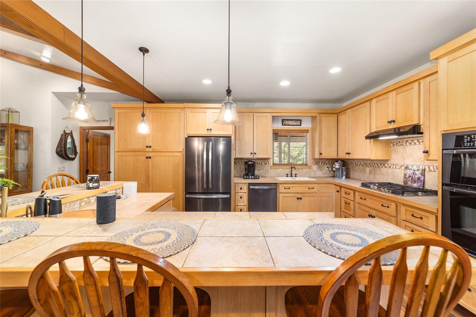 Listing photo id 15 for 20005 135th Avenue