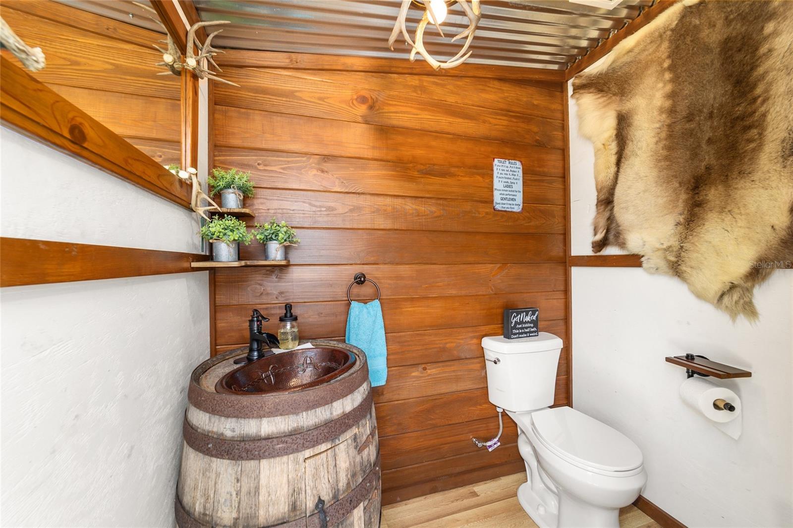 Listing photo id 60 for 20005 135th Avenue