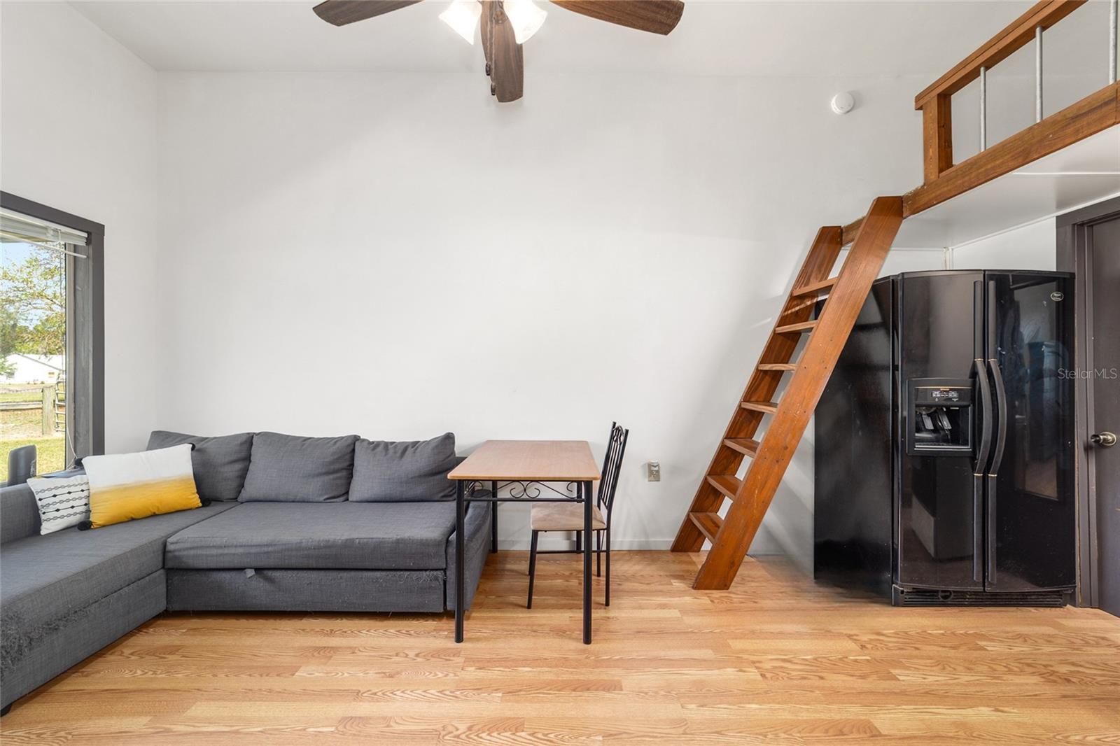 Listing photo id 72 for 20005 135th Avenue