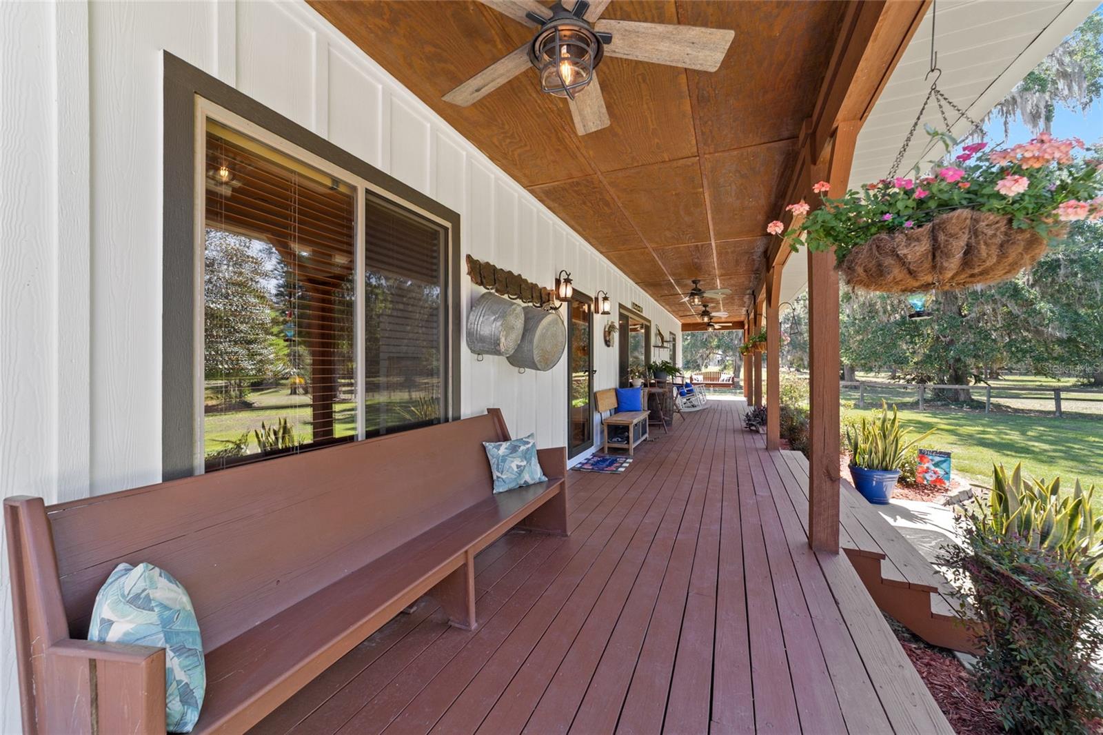 Listing photo id 7 for 20005 135th Avenue