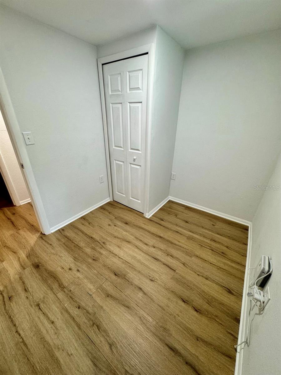 Image 18 of 62 For 8575 305th Avenue