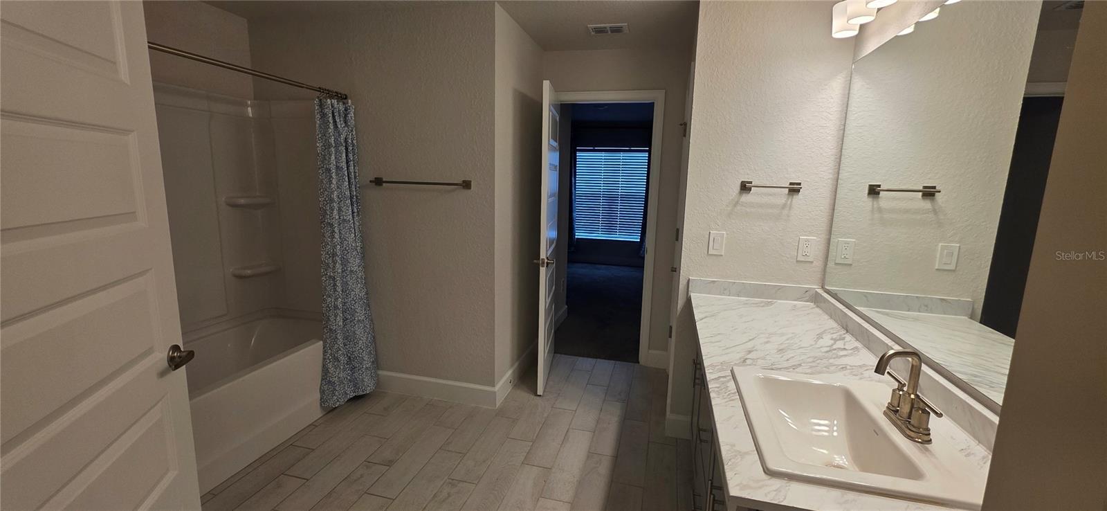 Image 10 of 21 For 3107 46th Avenue