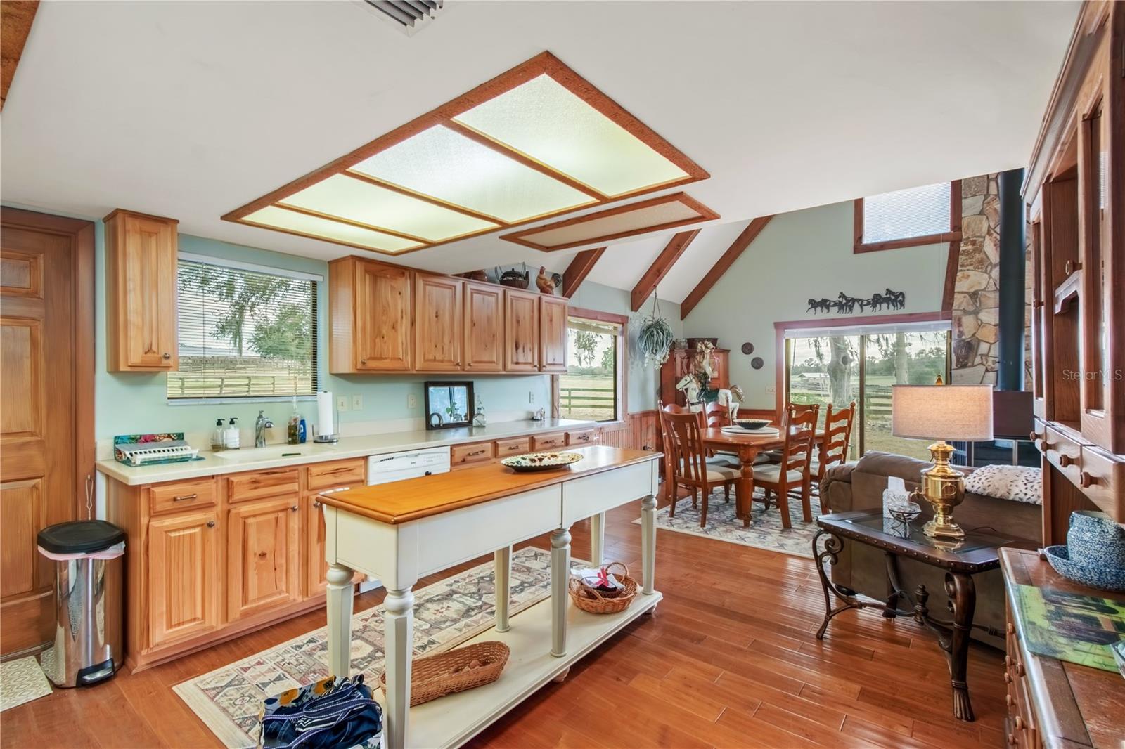 Image 38 of 61 For 5100 Hwy 329