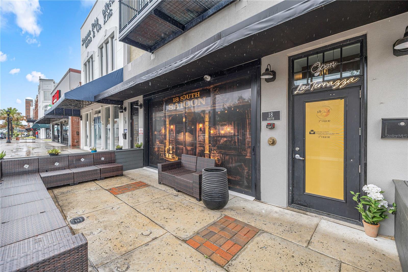 Image 2 of 31 For 18 Magnolia Avenue