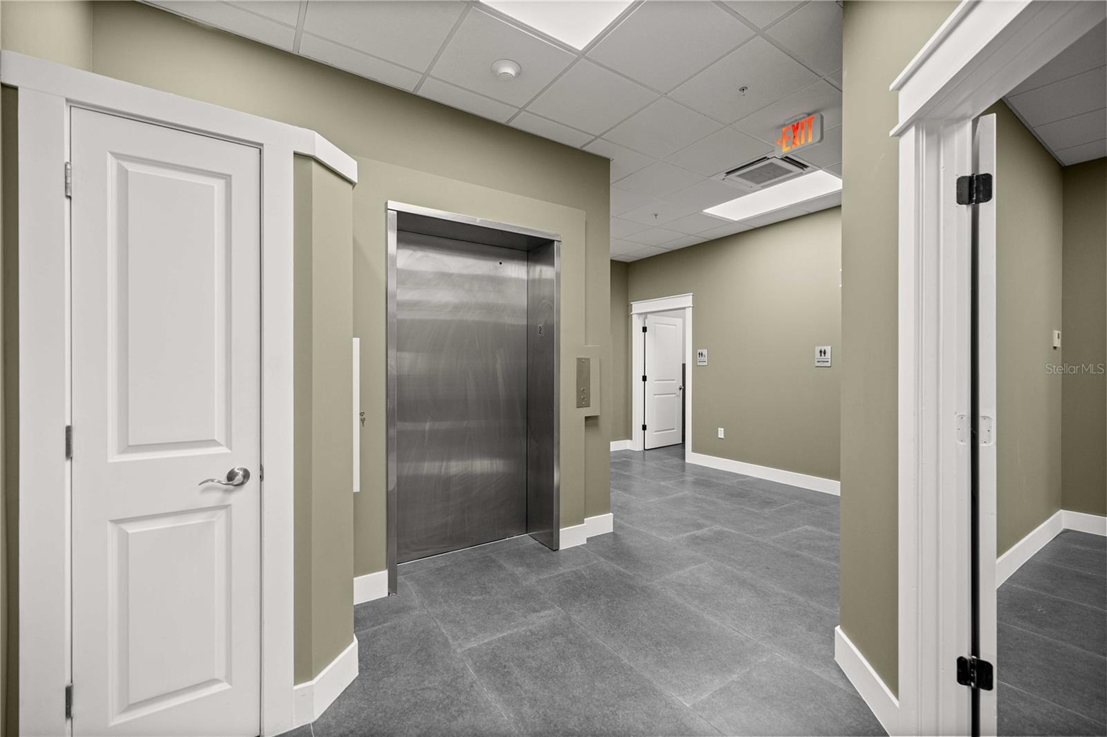 Image 25 of 31 For 18 Magnolia Avenue