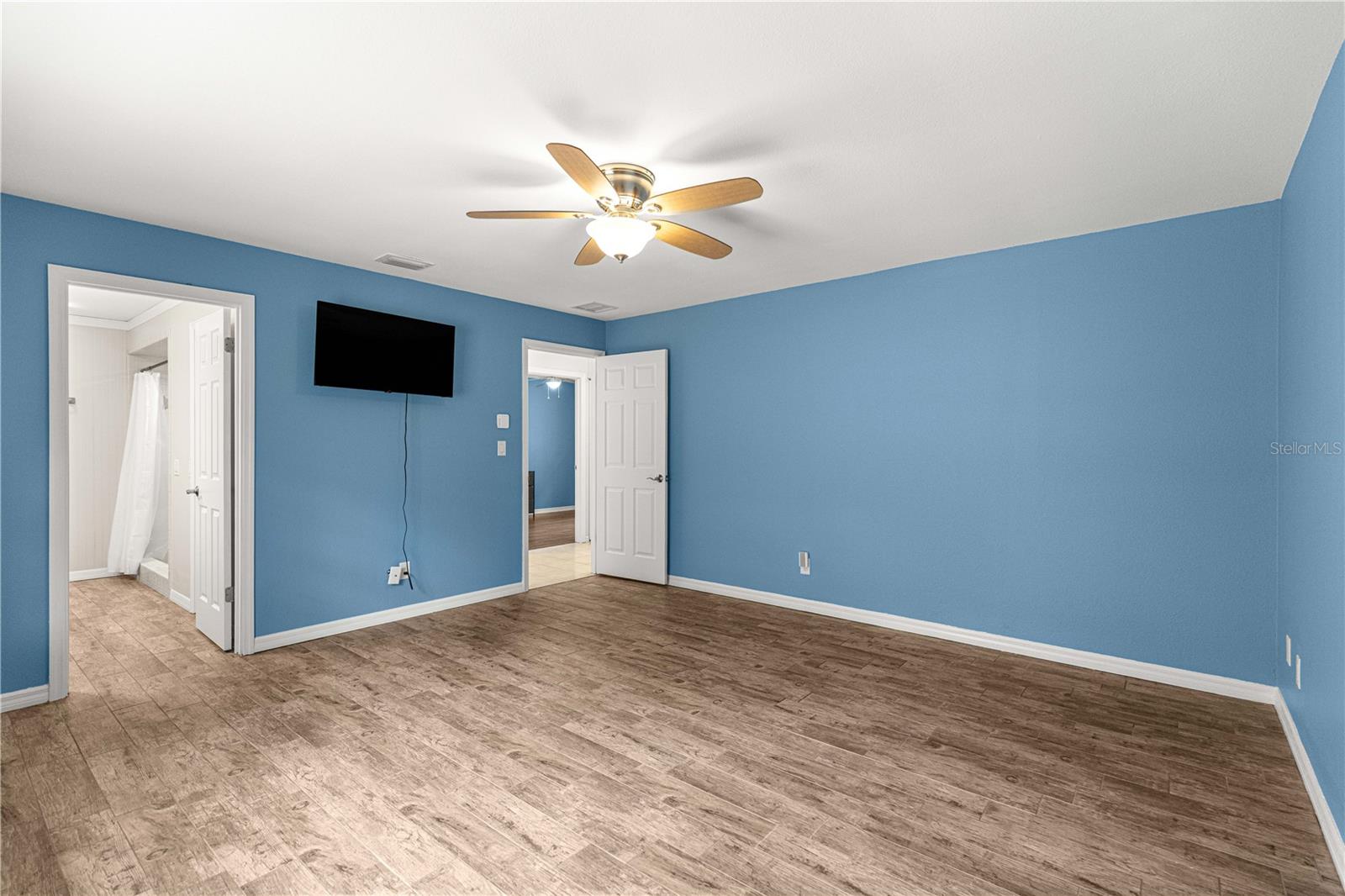 Image 23 of 39 For 4350 46th Street