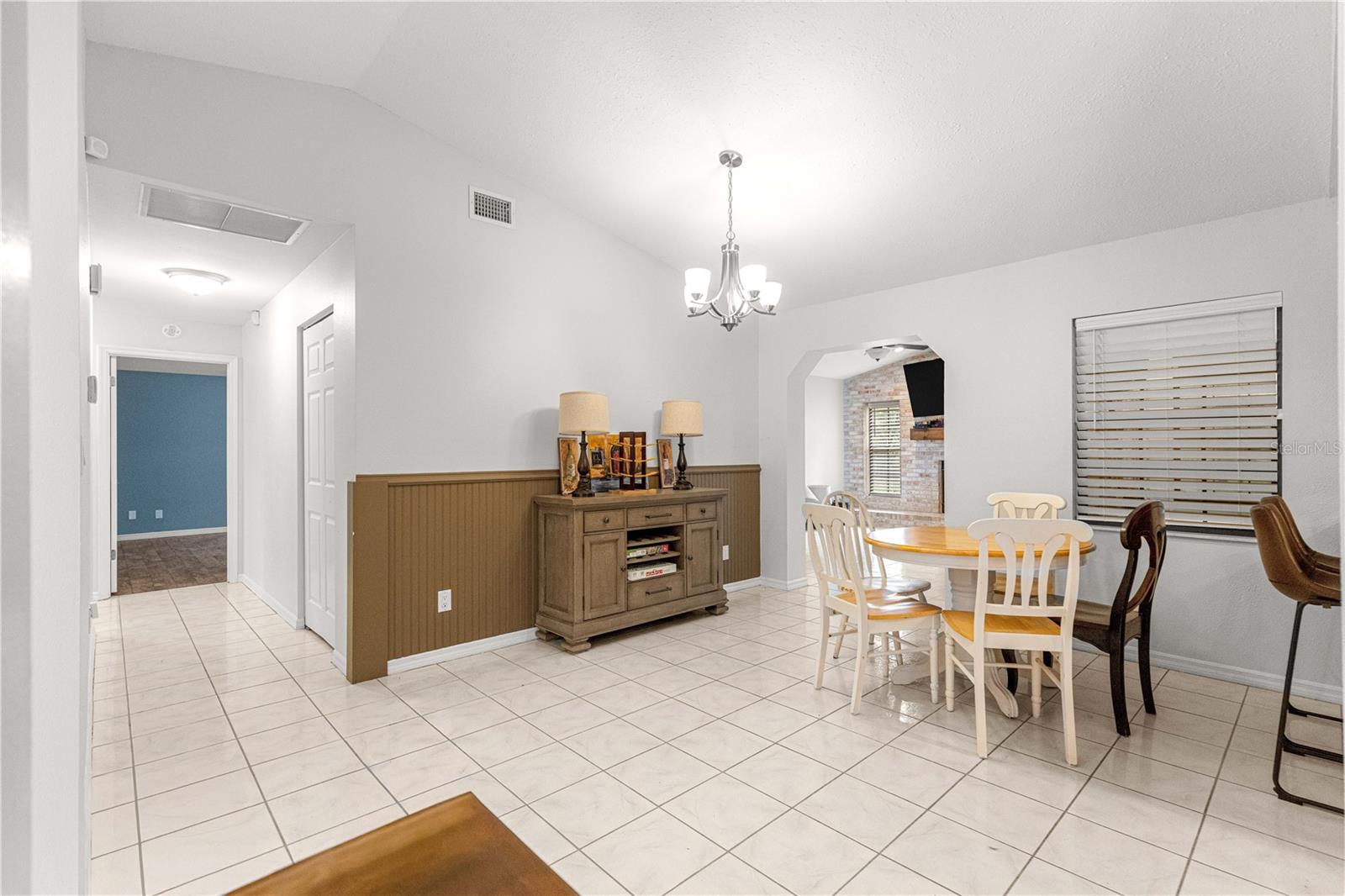 Image 8 of 39 For 4350 46th Street